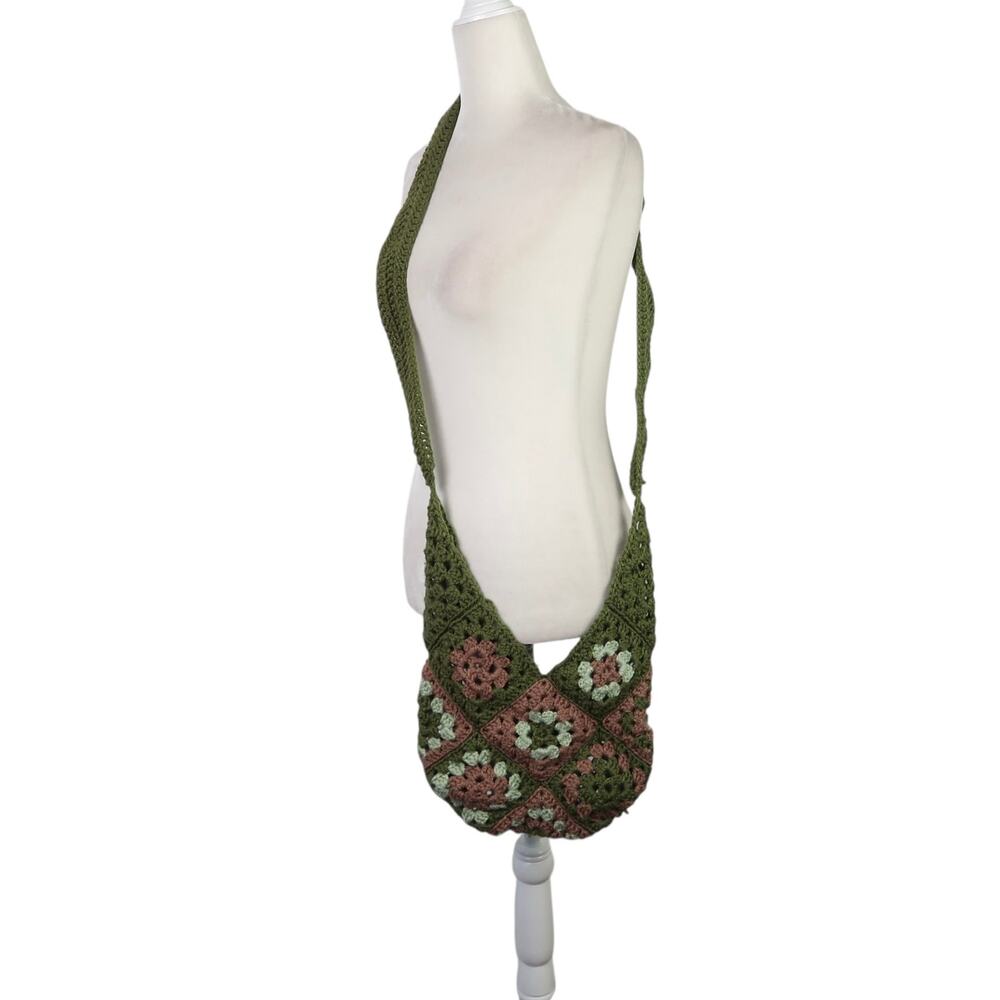 Vintage Handmade Olive Green Granny Square Crochet Knit Crossbody Bag Purse - Picture 4 of 5
